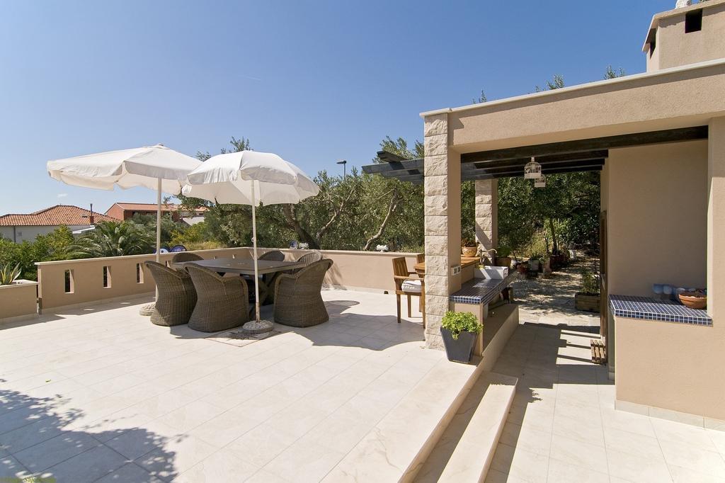 Villa Bougenvilia Tomas Tučepi Εξωτερικό φωτογραφία
