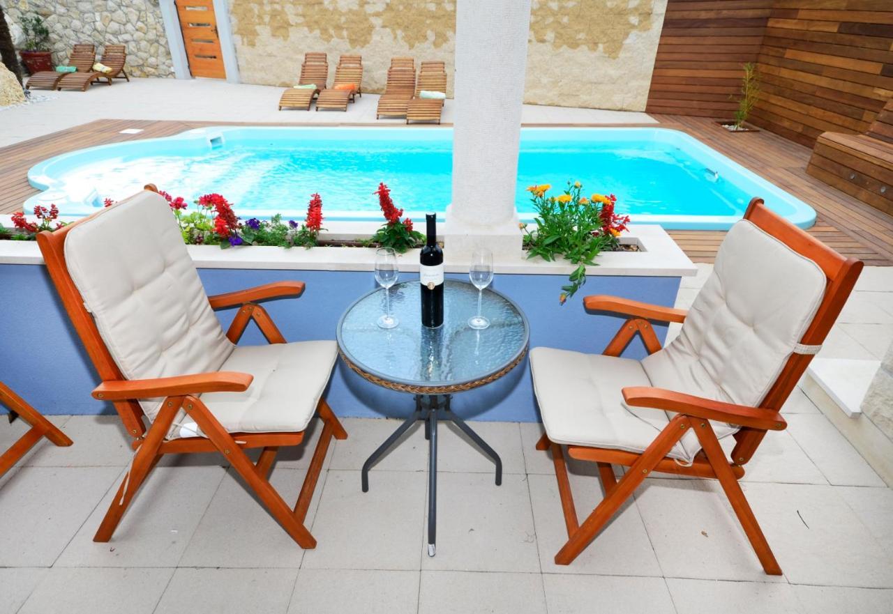 Villa Bougenvilia Tomas Tučepi Εξωτερικό φωτογραφία